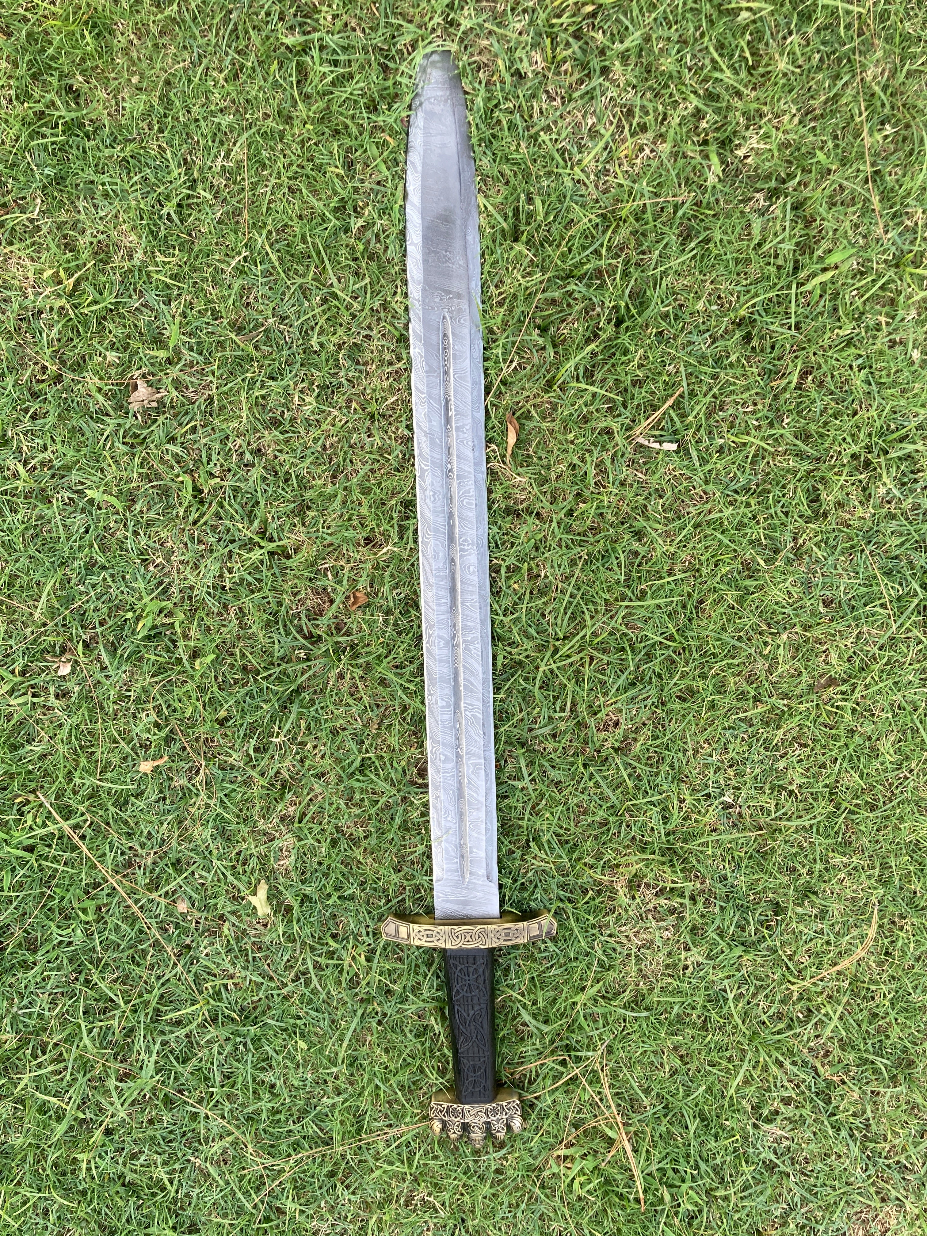 Handmade Damascus Viking Sword | Norse Warrior Sword with Celtic Engraved Handle | Medieval Fantasy Sword | Viking Gift for Men | Collector Display Sword