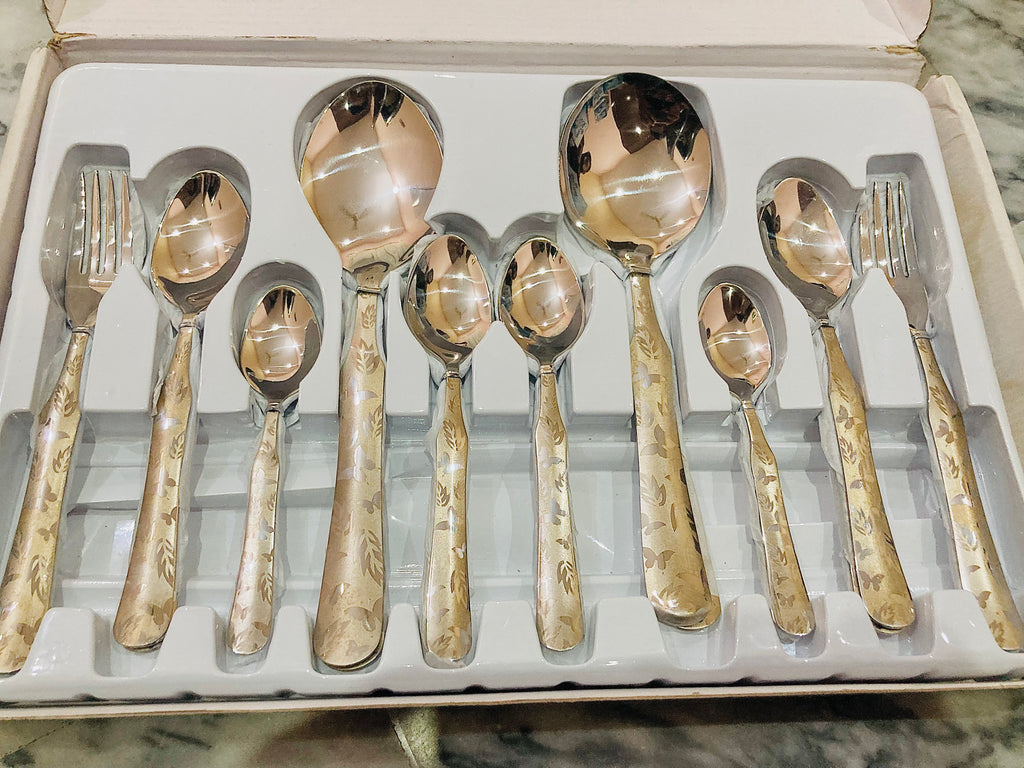 29-Piece Stainless Steel Cutlery Set | Luxury Silver Flatware Set with White Floral Handles | Spoons, Forks & Serving Utensils