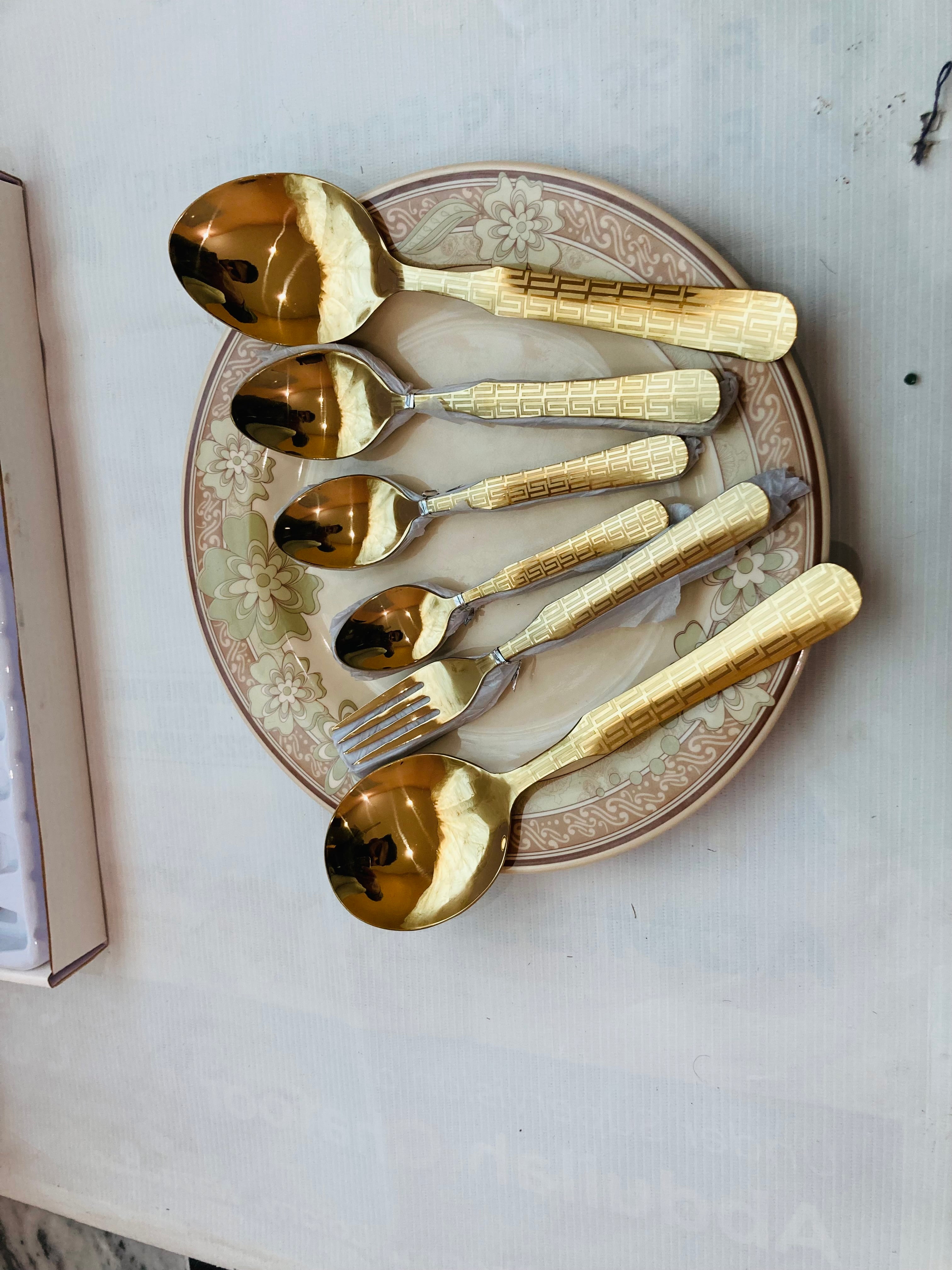29 pcs Versace design Stainless steel Golden Cutlery Set of spoons