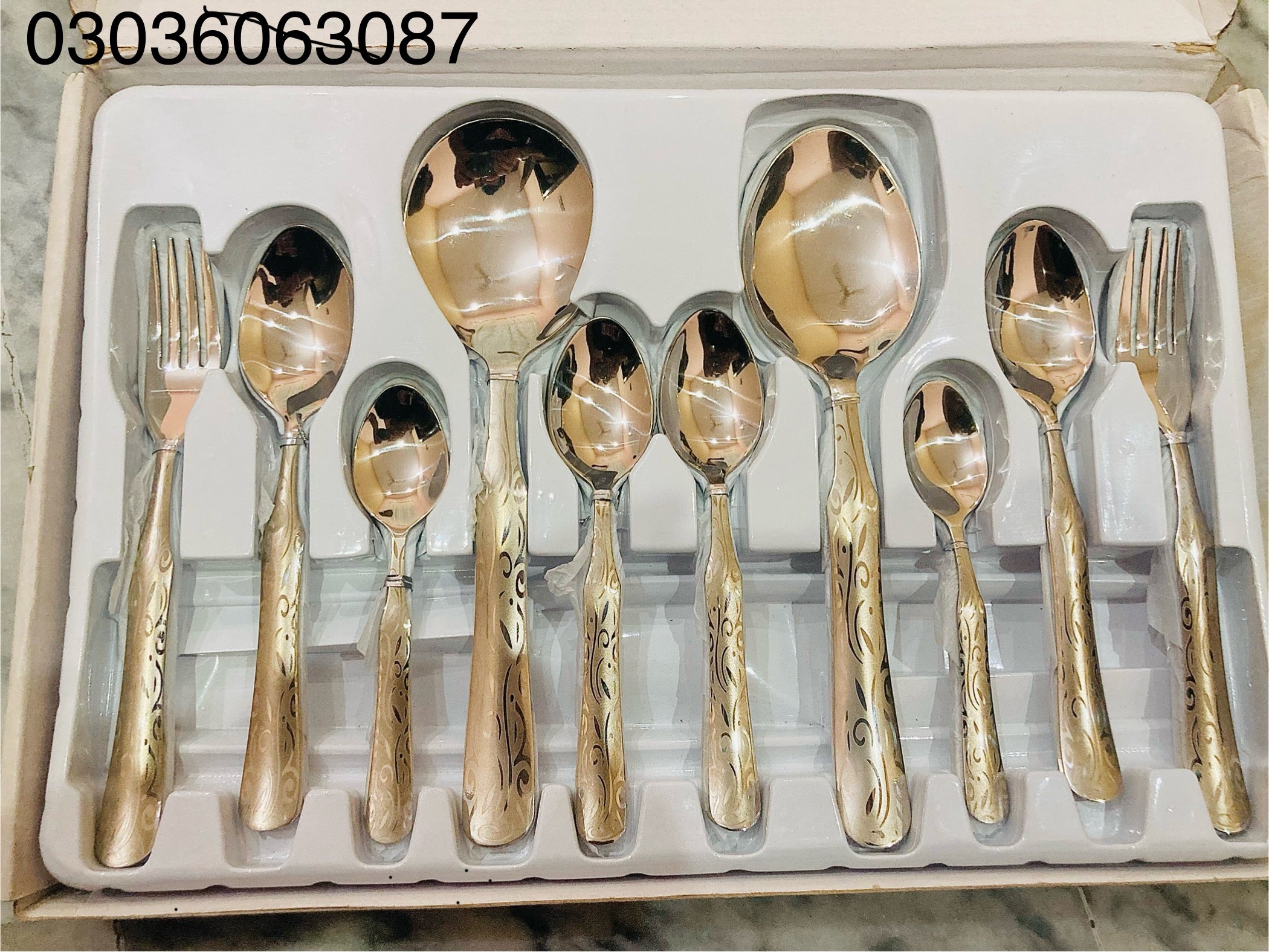 29-Piece Stainless Steel Cutlery Set | Luxury Silver Flatware Set with White Floral Handles | Spoons, Forks & Serving Utensils