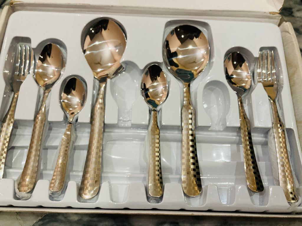 29-Piece Stainless Steel Cutlery Set | Luxury Silver Flatware Set with White Floral Handles | Spoons, Forks & Serving Utensils